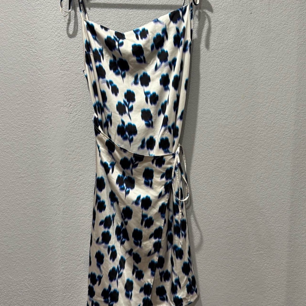 Topshop Blue and White Patterned Dress